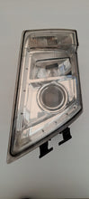 Laden Sie das Bild in den Galerie-Viewer, Frontscheinwerfer Volvo 21323114 Xenon Links Scheinwerfer Headlight