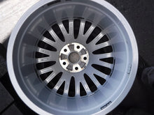 Laden Sie das Bild in den Galerie-Viewer, 4x Alufelge 18 Zoll 8.5" 5x112 50ET Glanz Silber 8S0601025 Audi Tt Rim Wheel FEL6013712016vf
