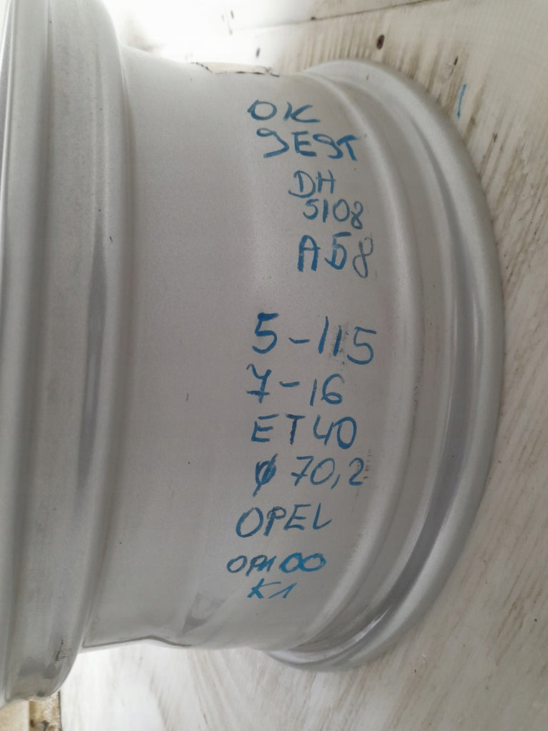 1x Alufelge 16 Zoll 7.0" 5x115 40ET Glanz Silber OP100K1 Opel Rim Wheel FEL6769764723iy