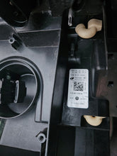 Load image into Gallery viewer, Frontscheinwerfer VW Id.4 E21 11B941035N 11B941036N LED Ein Satz Headlight SCH2866885391ji