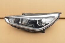 Laden Sie das Bild in den Galerie-Viewer, Frontscheinwerfer Hyundai I30 III 92101-G4000 Links Scheinwerfer Headlight SCH4504578260ft