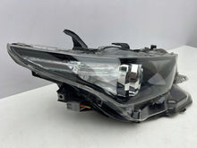 Laden Sie das Bild in den Galerie-Viewer, Frontscheinwerfer Toyota Auris 81110-02K30 LED Rechts Scheinwerfer Headlight