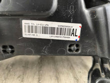 Laden Sie das Bild in den Galerie-Viewer, Frontscheinwerfer Mitsubishi Eclipse Cross LXY1HA0720B40026 LED Links Headlight