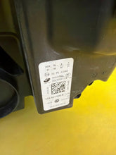 Laden Sie das Bild in den Galerie-Viewer, Frontscheinwerfer VW Id.4 11B941006B LED Rechts Scheinwerfer Headlight SCH6883713363zu
