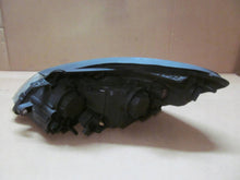 Load image into Gallery viewer, Frontscheinwerfer Kia Ceed Hatchback 92102-1H000 Rechts Scheinwerfer Headlight