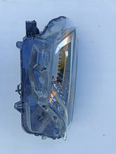 Load image into Gallery viewer, Frontscheinwerfer Toyota 4 Full LED Ein Stück (Rechts oder Links) Headlight
