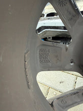 Laden Sie das Bild in den Galerie-Viewer, 1x Alufelge 16 Zoll 6.5" 4x108 38ET 9847228980 Opel Corsa F Rim Wheel FEL5706208913uq