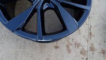 Laden Sie das Bild in den Galerie-Viewer, 1x Alufelge 18 Zoll 7.0" 5x112 2G7601025G VW Rim Wheel FEL7574227848te