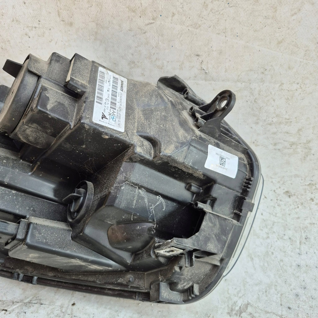 Frontscheinwerfer Dacia Duster 260609367R Links Scheinwerfer Headlight