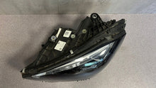 Laden Sie das Bild in den Galerie-Viewer, Frontscheinwerfer Mercedes-Benz W206 LE19A6437 LED Links Scheinwerfer Headlight SCH3642049889oz