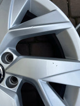 Load image into Gallery viewer, 4x Alufelge 18 Zoll 7.0" 5x114.3 43ET Glanz 5NA601025AD VW Passat Tiguan Arteon FEL8738983055ku