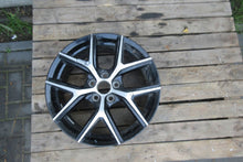 Laden Sie das Bild in den Galerie-Viewer, 1x Alufelge 18 Zoll 7.5&quot; 5x114.3 45ET Toyota Rim Wheel