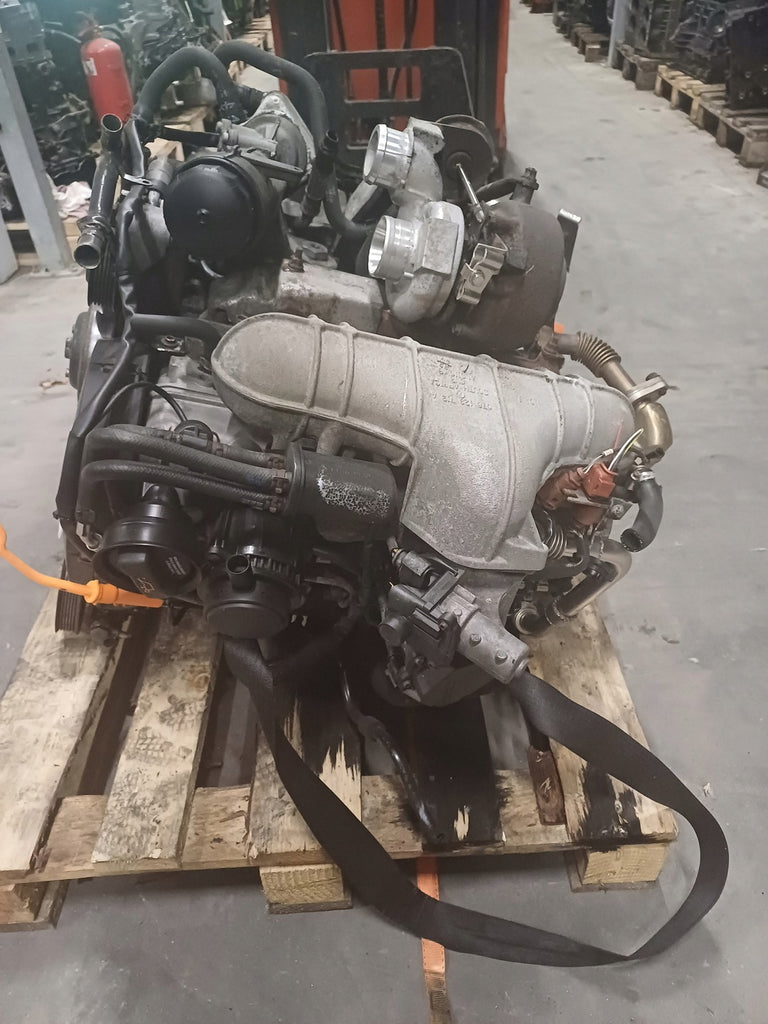 Motor VW Crafter BJL BJK BJM 2.5 TDI 195TKm 2008 Diesel Engine Unkomplett