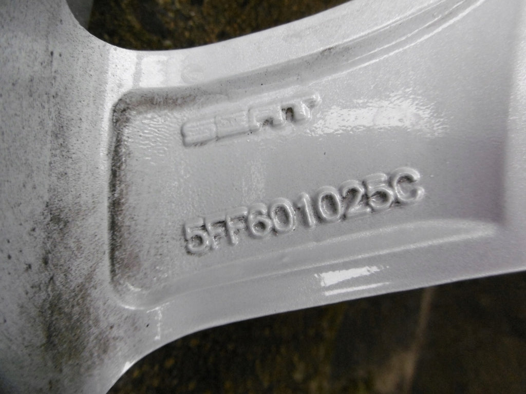 1x Alufelge 18 Zoll 8.0" 5x112 40ET 5FF601025C Cupra Formentor Rim Wheel