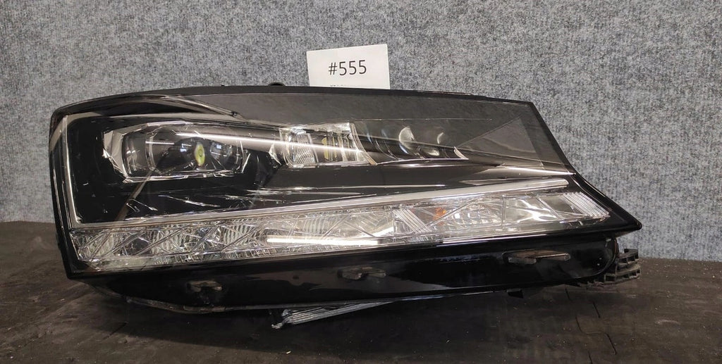 Frontscheinwerfer Skoda Fabia III 6V1941016E LED Ein Stück (Rechts oder Links) SCH2652034964ei