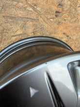 Laden Sie das Bild in den Galerie-Viewer, 1x Alufelge 17 Zoll 7.5" 5x112 43ET 6898036 BMW 1 Rim Wheel FEL3723641032ph