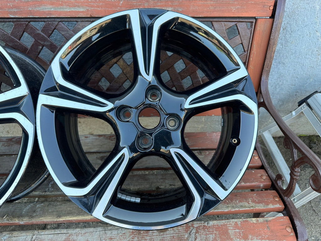 1x Alufelge 17 Zoll 7.0" 4x108 38ET 39182183 9852281680 Opel Corsa F Rim Wheel