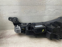Laden Sie das Bild in den Galerie-Viewer, Frontscheinwerfer Lynk &amp; Co 01 8893628734 Links Scheinwerfer Headlight SCH7698623285jz