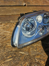 Laden Sie das Bild in den Galerie-Viewer, Frontscheinwerfer VW Touran 1T0941031K Xenon Links Scheinwerfer Headlight