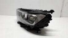 Laden Sie das Bild in den Galerie-Viewer, Frontscheinwerfer VW T-Roc T Roc 2GA941005B LED Links Scheinwerfer Headlight