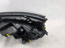 Laden Sie das Bild in den Galerie-Viewer, Frontscheinwerfer Skoda Kamiq 658941016B Rechts Scheinwerfer Headlight SCH8165539426kd