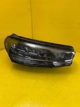 Laden Sie das Bild in den Galerie-Viewer, Frontscheinwerfer Skoda Fabia I 6VB941016 LED FALSE Scheinwerfer Headlight SCH7509956385ni