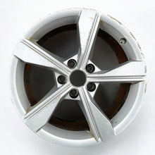 Load image into Gallery viewer, 1x Alufelge 17 Zoll 7.5&quot; 5x112 38ET Glanz Silber 8N0601025EH Audi A4 B9