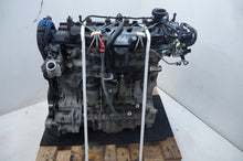 Load image into Gallery viewer, Motor Volvo S40 II C70 D5244T8 2.4 132kW Diesel Engine Unkomplett MOT7005584649eb