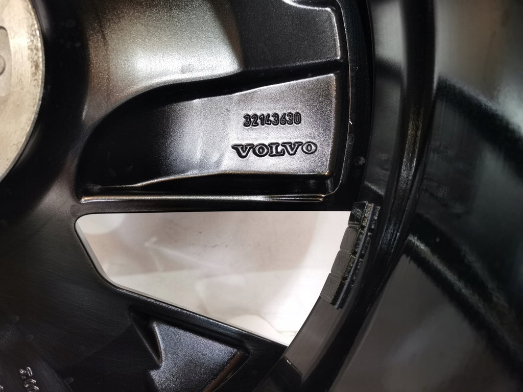 1x Alufelge 20 Zoll 9.0" 5x108 58ET Glanz Schwarz 32143630 Volvo Xc40 Rim Wheel FEL1954808621ab