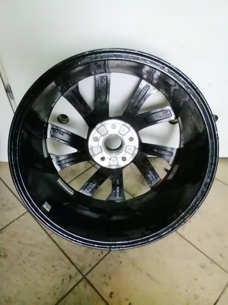 1x Alufelge 18 Zoll 8.0" 5x112 44ET Glanz 3V0601025AP Mg Superb I Rim Wheel FEL6048804937bi