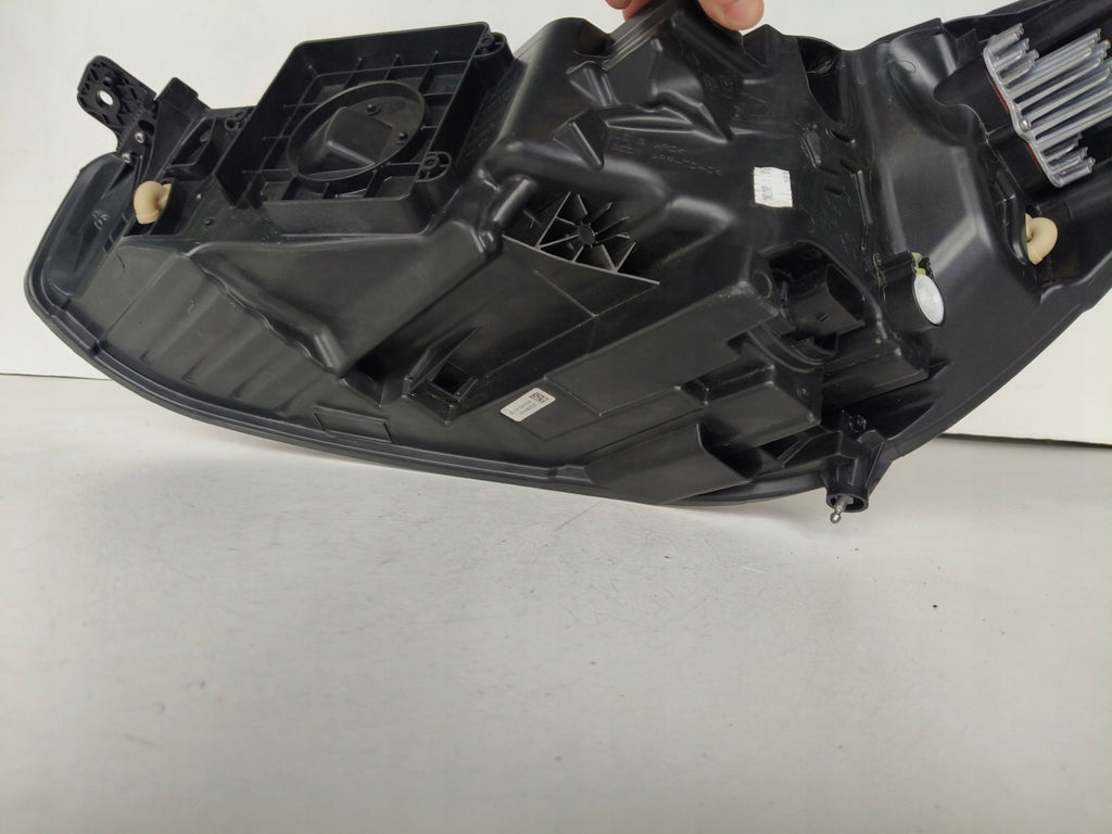 Frontscheinwerfer Ford Focus Rechts Scheinwerfer Headlight SCH4190148599iw