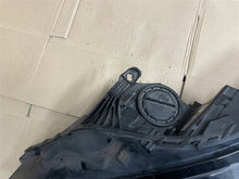 Laden Sie das Bild in den Galerie-Viewer, Frontscheinwerfer Opel Astra K 39158005 Links Scheinwerfer Headlight SCH1186405021fe