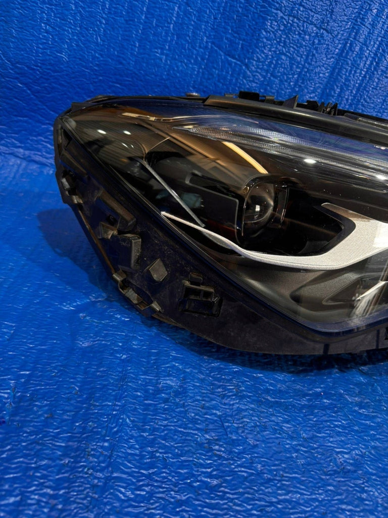 Frontscheinwerfer Mercedes-Benz Cla X118 C118 A1189060801 Rechts Headlight SCH6448148230yw
