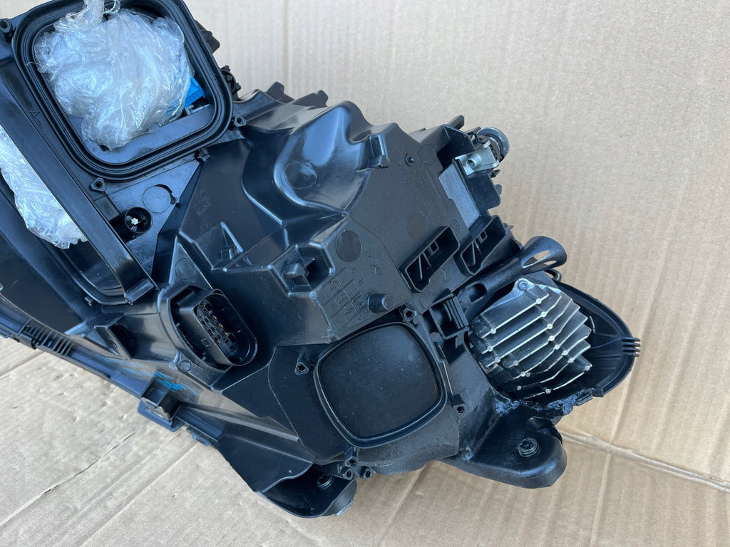 Frontscheinwerfer Mercedes-Benz Gle W166 A1669062203 LED Rechts Headlight SCH4209842017gj