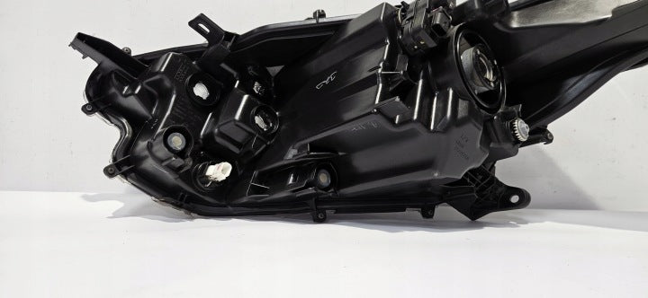 Frontscheinwerfer Toyota Yaris Rechts Scheinwerfer Headlight SCH2339797283za