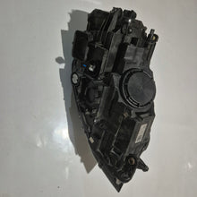 Load image into Gallery viewer, Frontscheinwerfer VW Golf VII 5G1941031 Xenon Links Scheinwerfer Headlight SCH7198997848nh