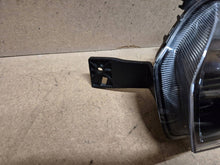 Laden Sie das Bild in den Galerie-Viewer, Frontscheinwerfer Dacia Spring 266052417R LED Links Scheinwerfer Headlight SCH9547618397vg