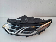 Laden Sie das Bild in den Galerie-Viewer, Frontscheinwerfer Land Rover I Sport Discovery LK72-13W030-CA Links Headlight SCH3873363002yt