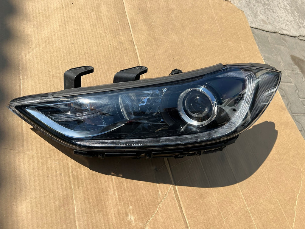 Frontscheinwerfer Hyundai Elantra 92101-F2 Halogen Links Scheinwerfer Headlight