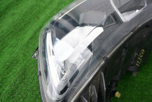 Load image into Gallery viewer, Frontscheinwerfer Dacia Duster 260609367R Links Scheinwerfer Headlight SCH4995392965vh