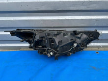 Laden Sie das Bild in den Galerie-Viewer, Frontscheinwerfer Toyota OOR2379 Full LED Links Scheinwerfer Headlight SCH9140785829ao