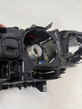 Load image into Gallery viewer, Frontscheinwerfer BMW 5 F11 F10 720324621 Xenon Rechts Scheinwerfer Headlight SCH2974341421gr