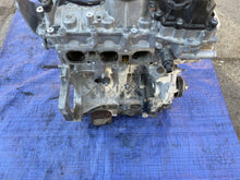 Laden Sie das Bild in den Galerie-Viewer, Motor Peugeot 208 II HN05 10TMA5 1.2 THP 60TKm Benzin Engine Unkomplett