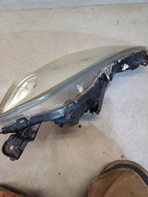 Load image into Gallery viewer, Frontscheinwerfer Honda Jazz III Links Scheinwerfer Headlight