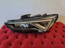 Laden Sie das Bild in den Galerie-Viewer, Frontscheinwerfer Seat Leon 5FB941007 LED Links Scheinwerfer Headlight
