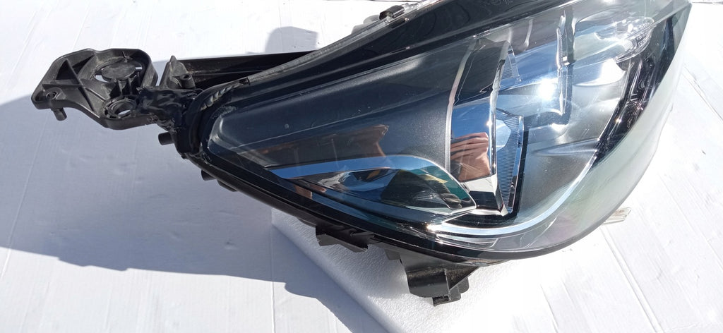 Frontscheinwerfer Peugeot 308 II 9677522980 Rechts Scheinwerfer Headlight