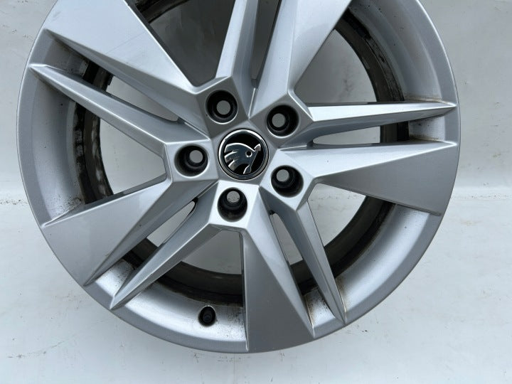 1x Alufelge 17 Zoll 6.5" 5x112 41ET Glanz 3V0601025BH Skoda Superb Iii Rim Wheel FEL2552036467en