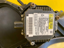 Laden Sie das Bild in den Galerie-Viewer, Frontscheinwerfer Honda Logo 33150-SWW-G1 Xenon Links Scheinwerfer Headlight