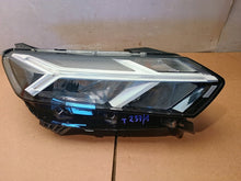 Laden Sie das Bild in den Galerie-Viewer, Frontscheinwerfer Dacia Sandero III Logan 260107920R LED Rechts Headlight