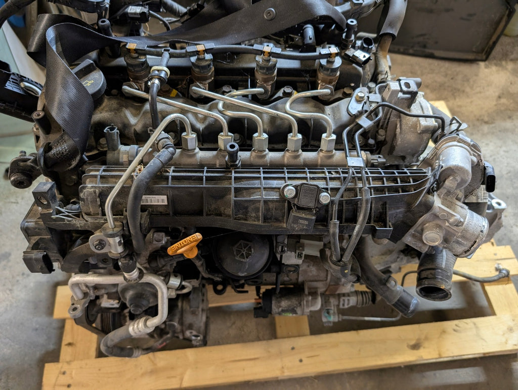 Motor Kia Stonic D4FB 1.6 CRDI 128TKm 2018 Diesel Engine Unkomplett